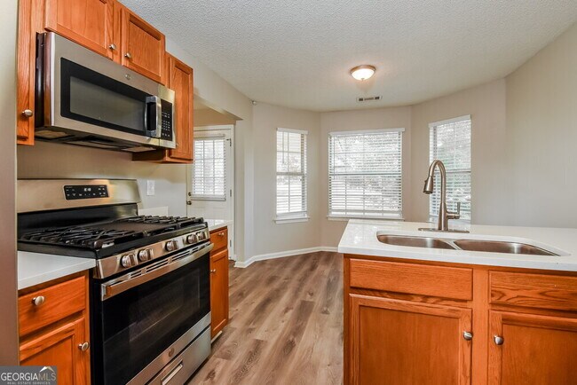 Building Photo - 6967 Fields Dr