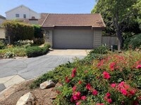 Building Photo - 1729 Gascony Rd