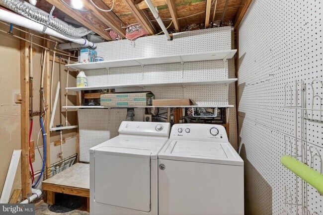 Building Photo - 42861 Genuine Reward Ct