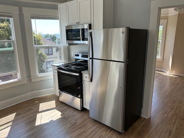 Building Photo - 815 Napa St