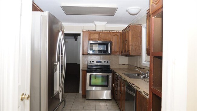 Building Photo - 1504 Citation Cir