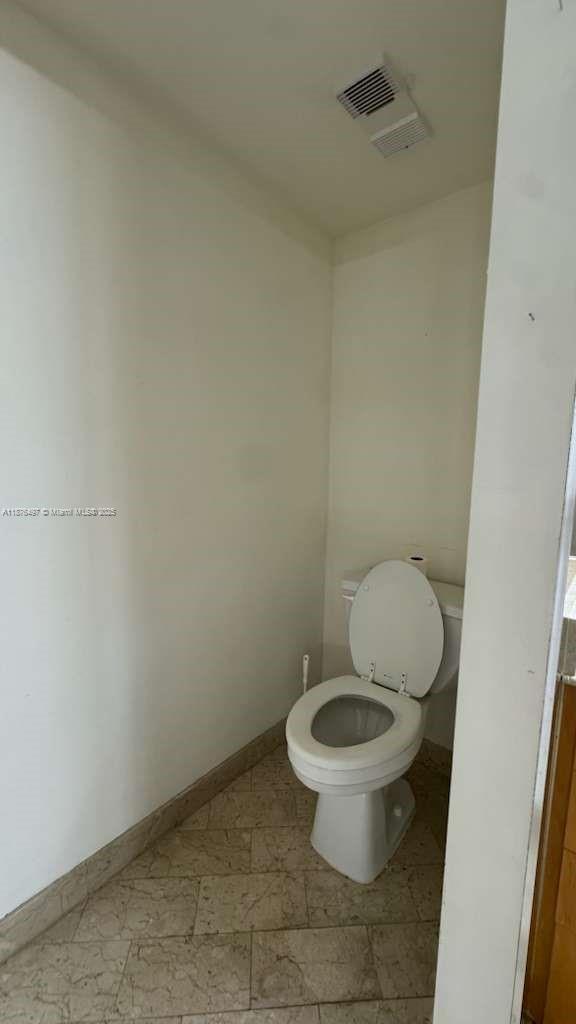 Building Photo - 11113 Biscayne Blvd