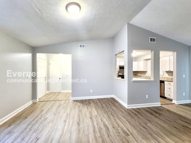 Building Photo - 2431 Corner Shoals Dr