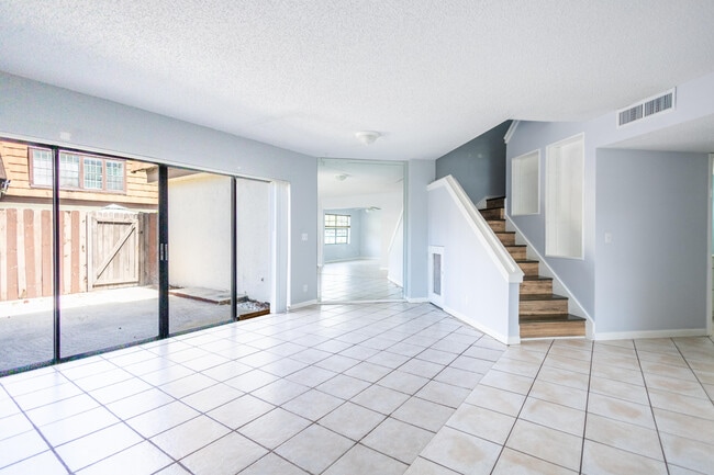Building Photo - 110 Weybridge Cir