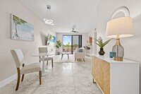 Building Photo - 511 Lucerne Ave