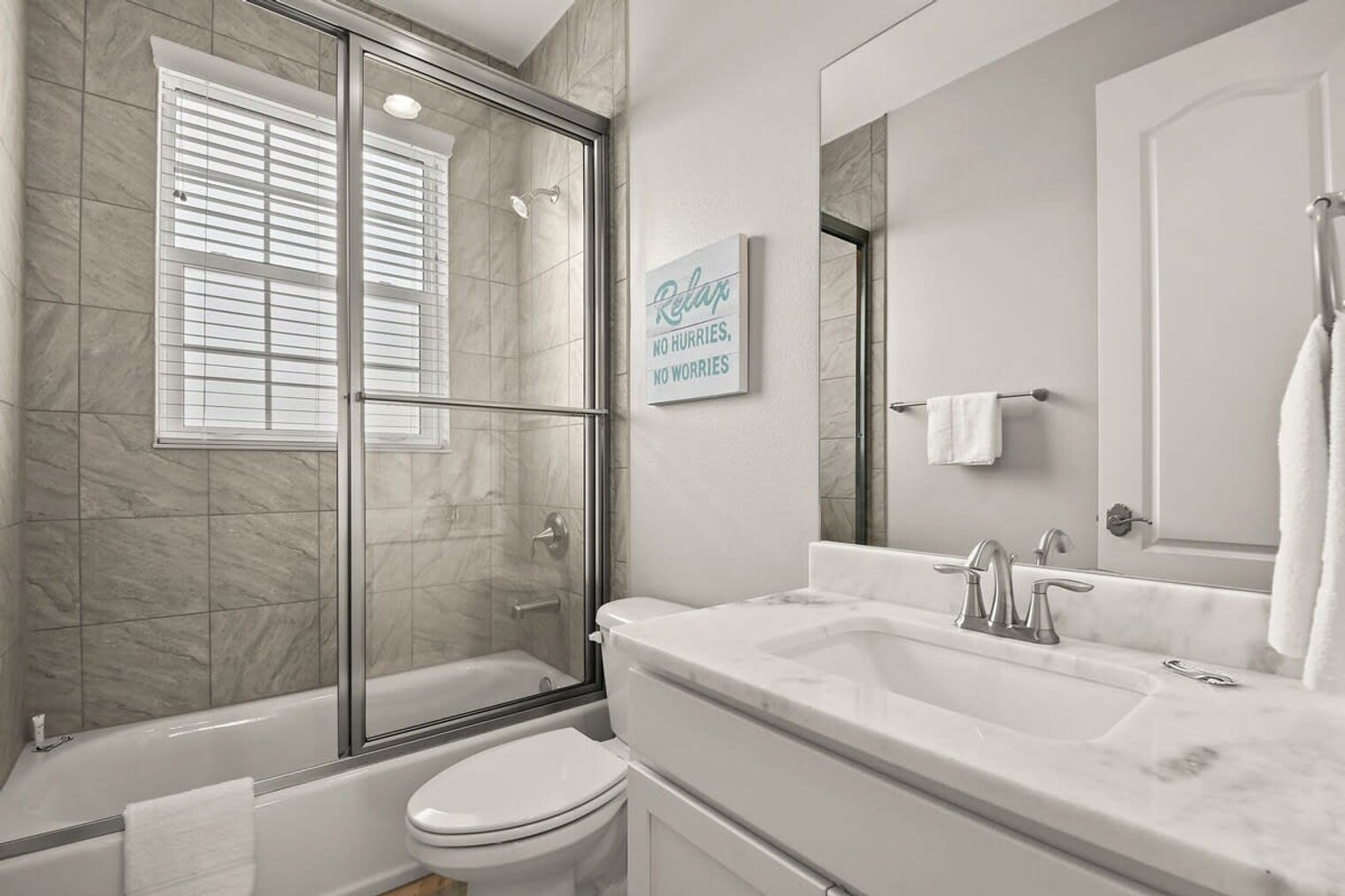 Building Photo - 132 Mediterranean Way