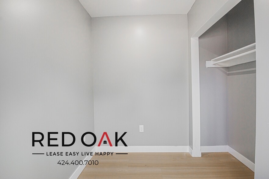 Building Photo - 340 W 87th St
