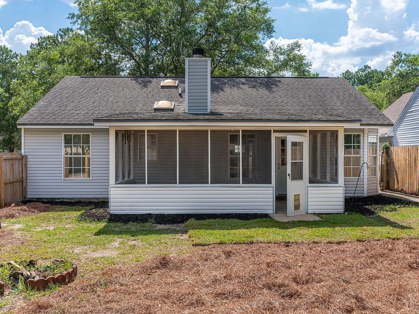 Building Photo - 1053 Emerald Ln