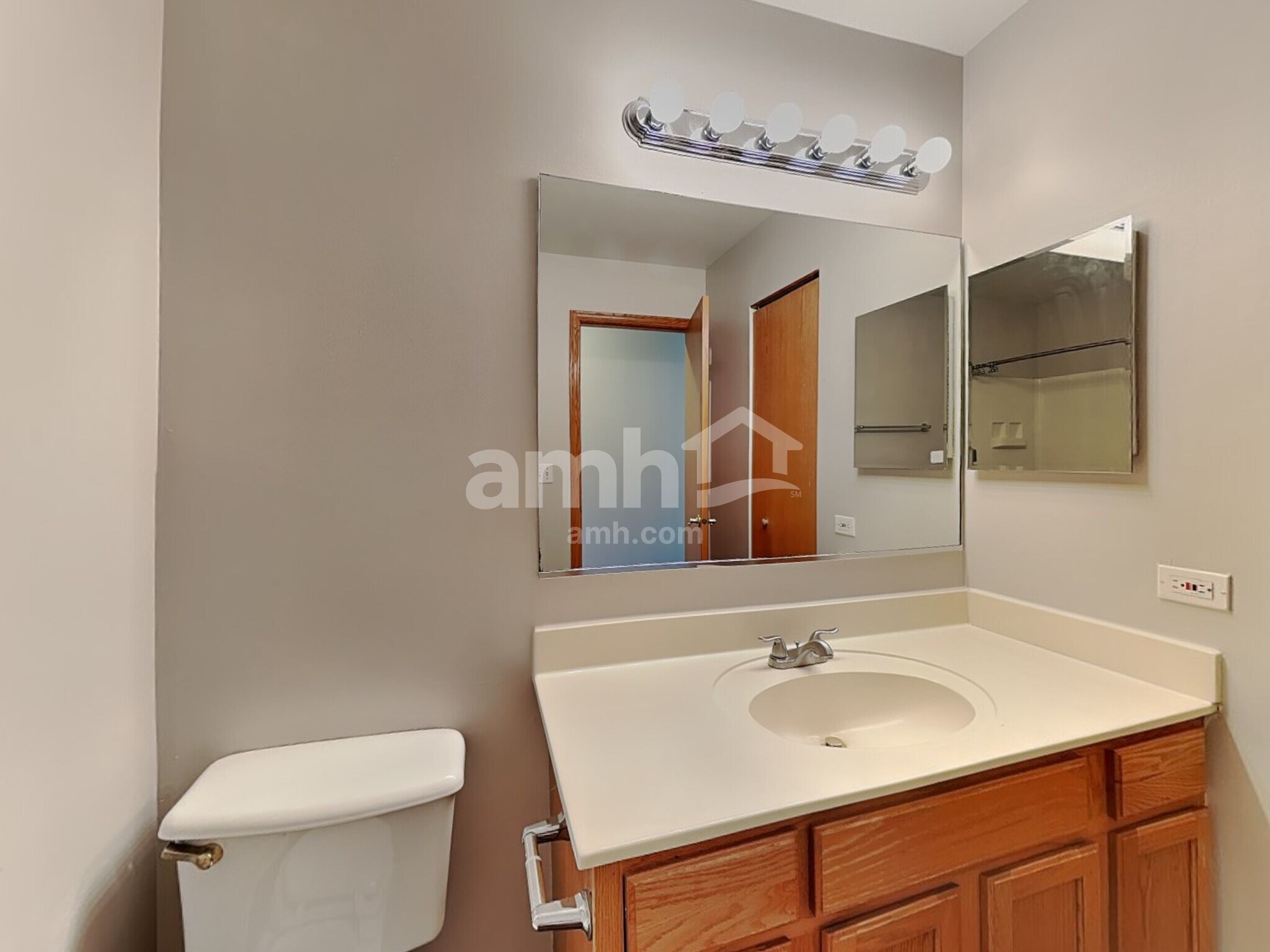 Building Photo - 11725 Cape Cod Ln