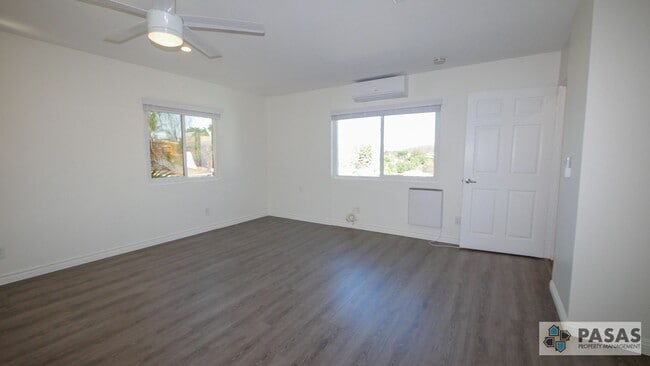 Building Photo - Newly remodeled ADU in a great neighborhood!