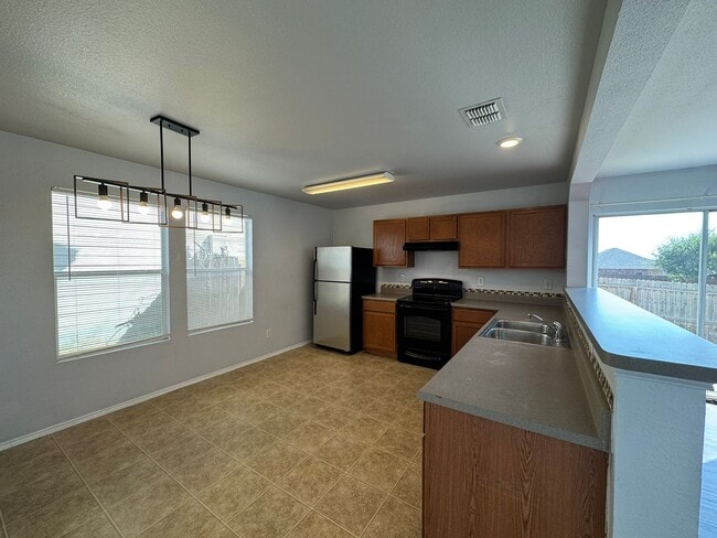 Building Photo - 2-Story Home on a Corner Cul-de-Sac in West San Antonio