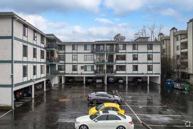Exterior - Royal Oak