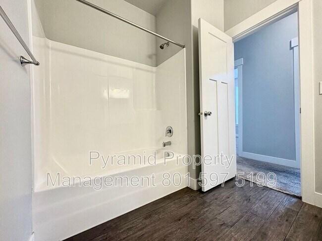Building Photo - 4216 W 1530 N