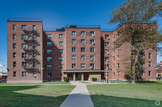 Building Photo - Nordeck Co-Op