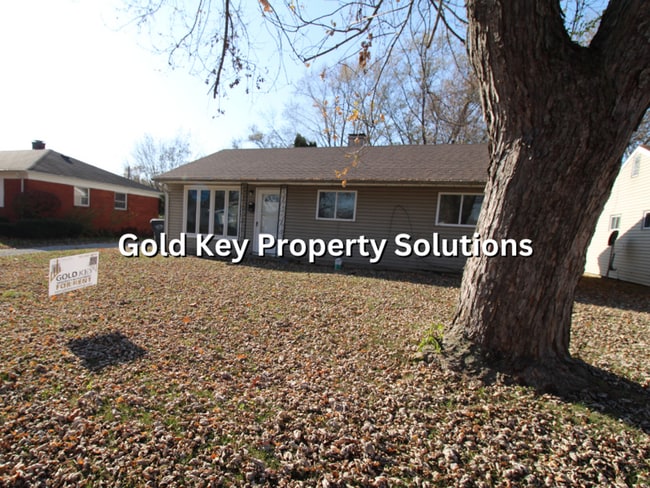 Building Photo - Spacious 3 BR 1 BA Ranch with Main-Level Laundry (SECTION 8 APPROVED)