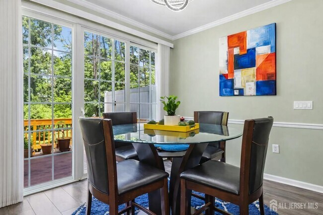 Building Photo - 206 Shields Ct