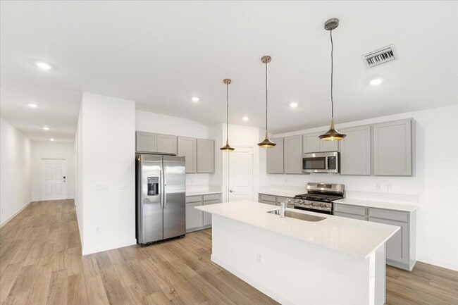 Building Photo - 6362 Windwood Wy
