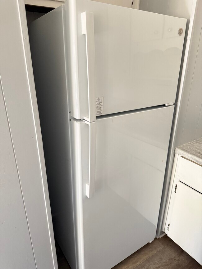 Building Photo - Myrtle