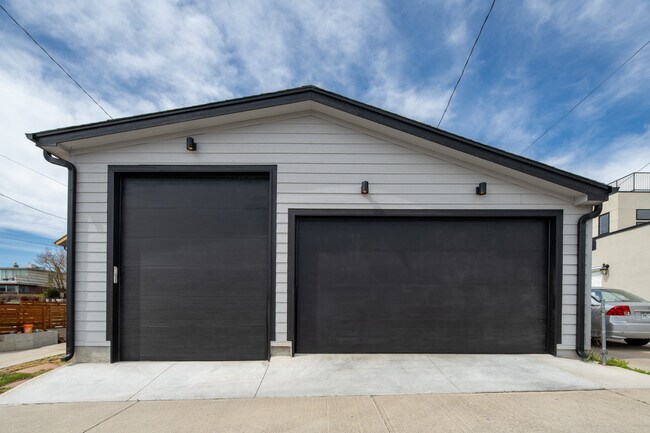 Building Photo - 2036 Eliot St