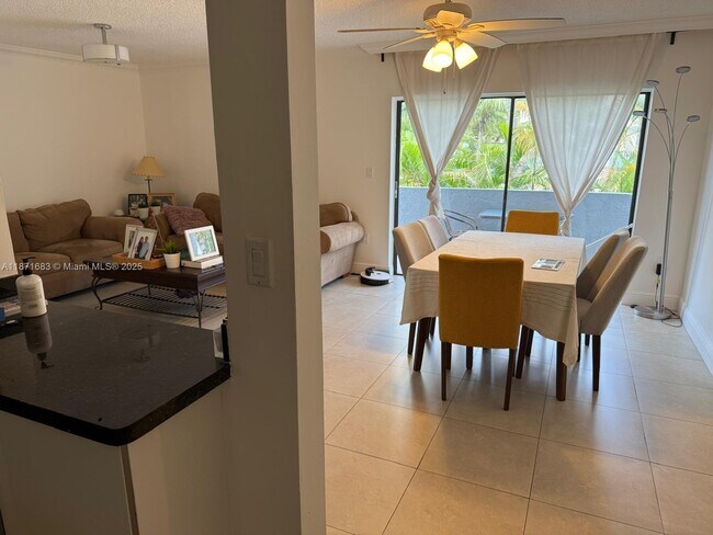 Building Photo - 3582 NE 171 St