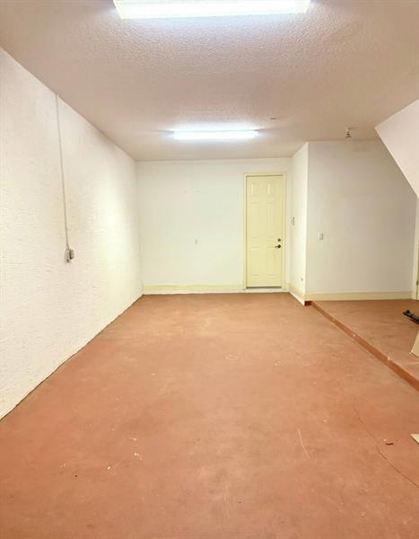 Building Photo - 4804 Sawgrass Breeze Dr