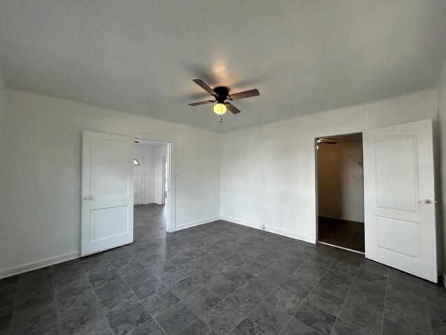 Building Photo - 815 San Jorge Ave