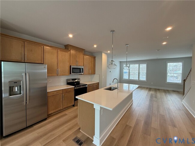 Building Photo - 10137 Blue Wing Ln