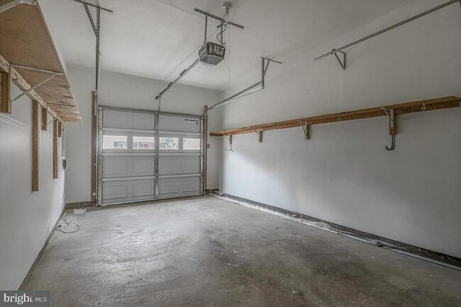 Building Photo - 5204 Flounder Ct W