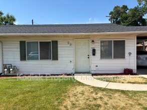 Building Photo - 83 550 N