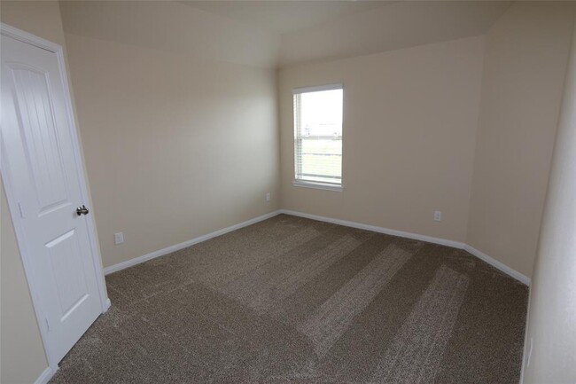 Building Photo - 17118 Devon Dogwood Trail