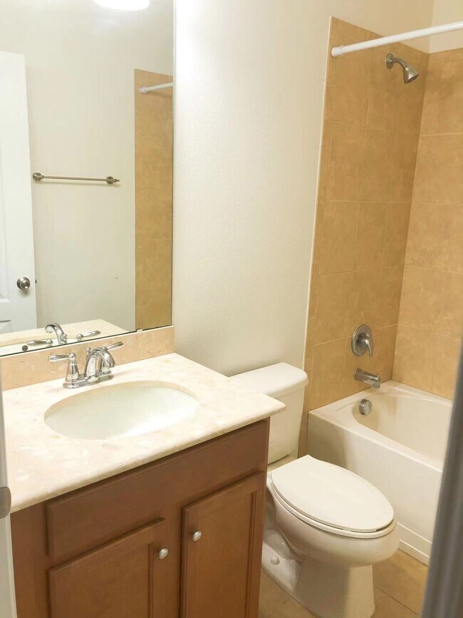 Building Photo - 14323 Oasis Cove Blvd