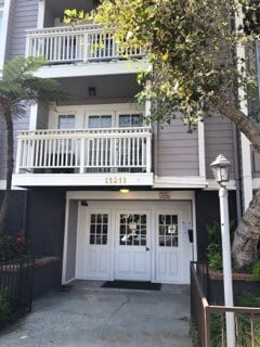 Building Photo - 11211 Greenlawn Ave