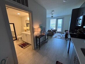 Building Photo - 51 Lucile St