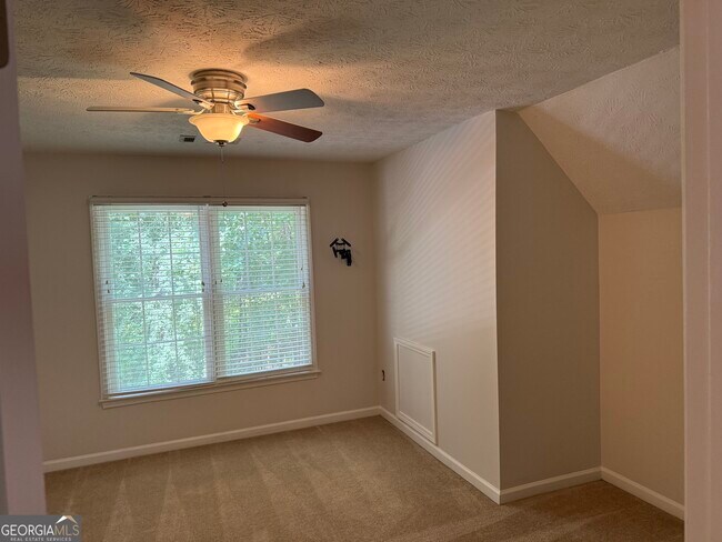 Building Photo - 455 Waterway Dr SW