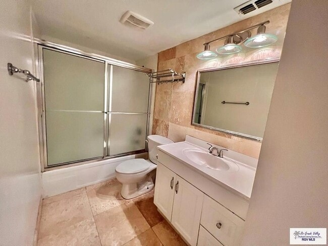 Building Photo - 2901 Central Blvd