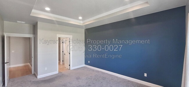 Building Photo - 12127 S Aves Pl