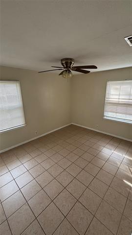 Building Photo - 1104 Sierra Dr