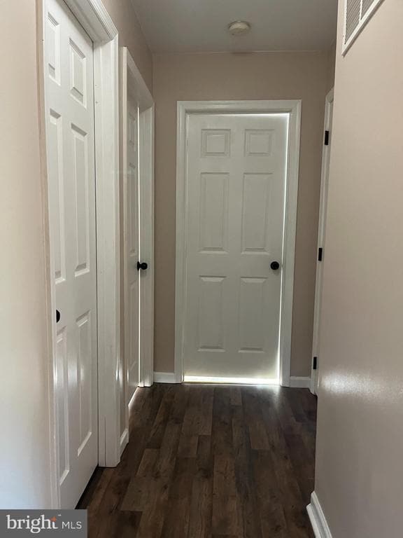 Building Photo - 199 Rumbling Rock Rd