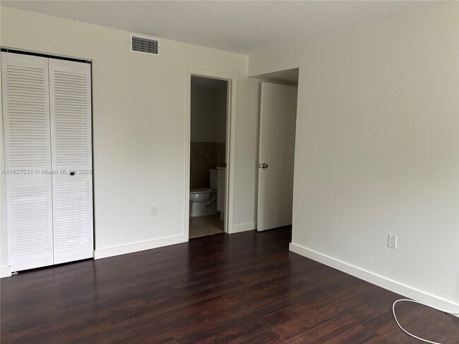 Building Photo - 6800 SW 45th Ln