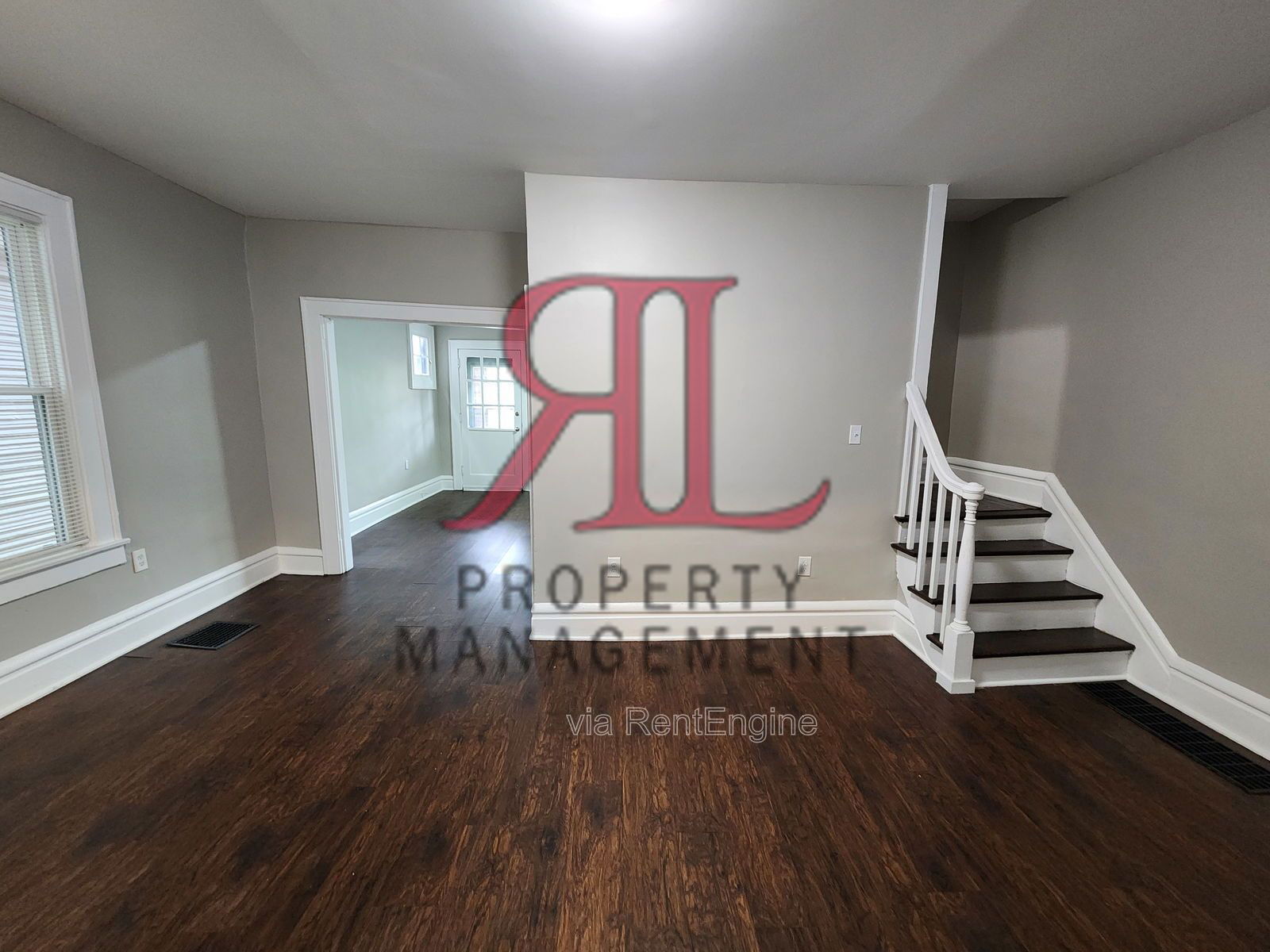 Building Photo - 644 S Champion Ave