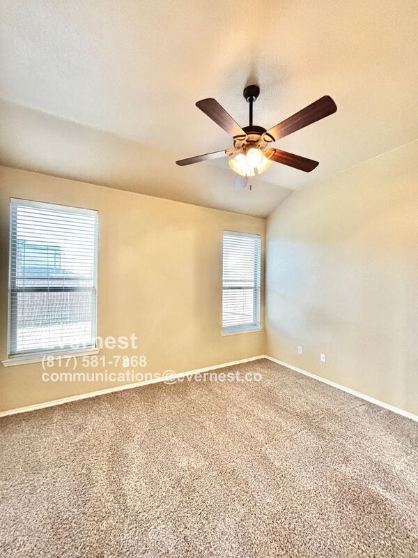 Building Photo - 1335 Piedmont Dr