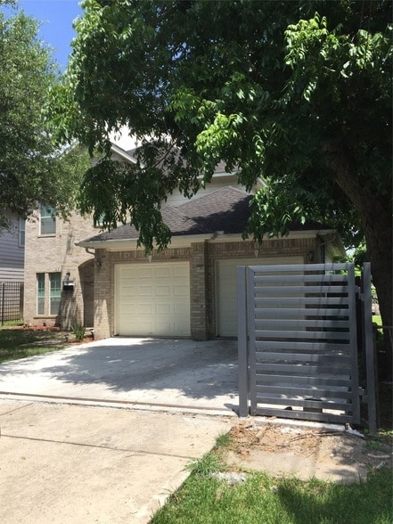Building Photo - 6507 Sidney St