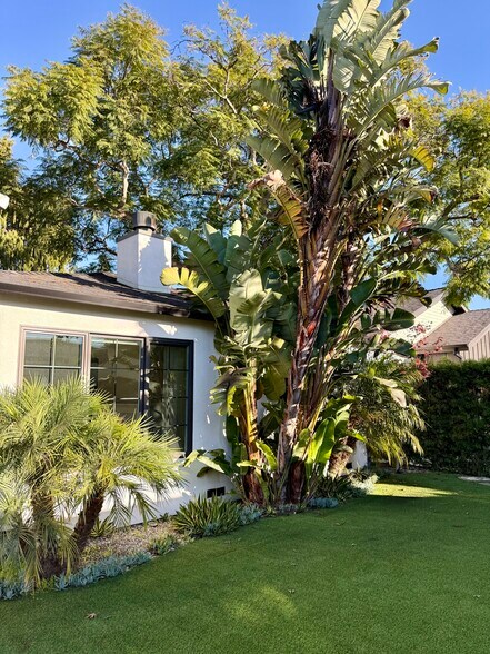 Building Photo - 8000 Westlawn Ave