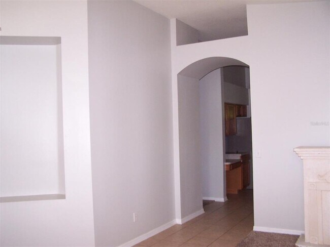 Building Photo - 13601 Ogakor Dr
