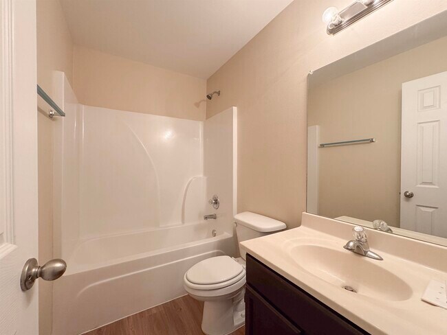 Building Photo - 4426 Gloria Dr
