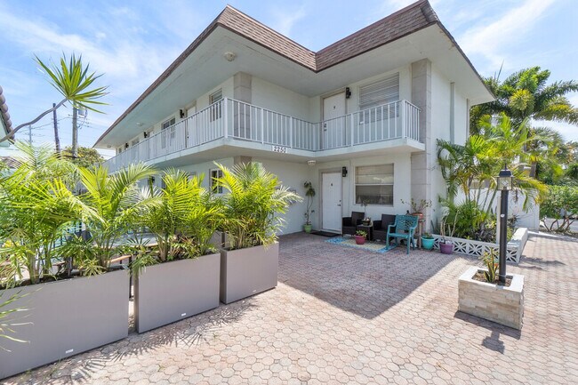 Building Photo - 2250-2270 Southeast 5th Street-SI FL2-ID1468042P