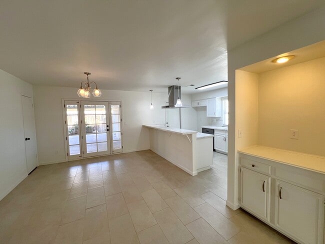 Building Photo - 7415 Hooper Ave
