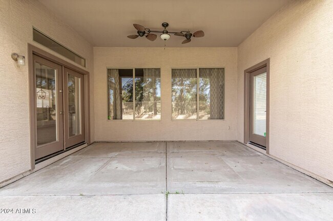 Building Photo - 756 W Citrus Way