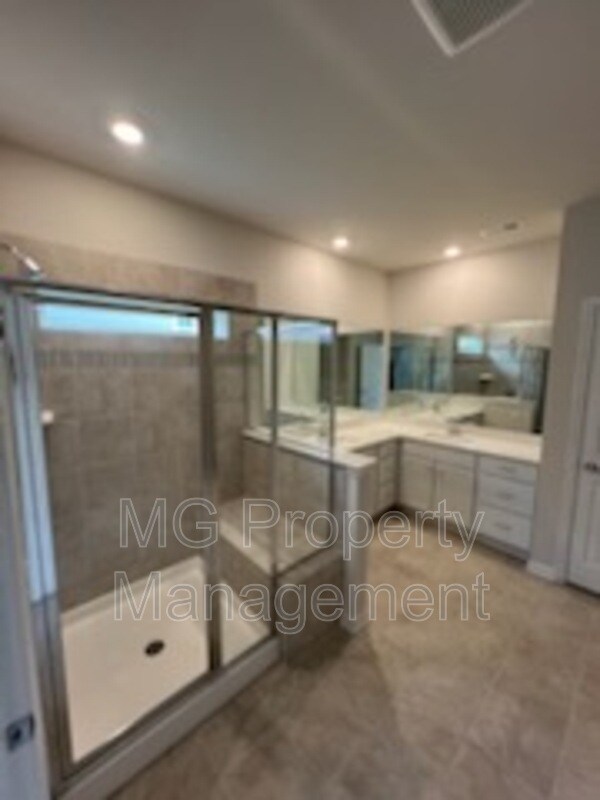 Building Photo - 3024 Findley Rd