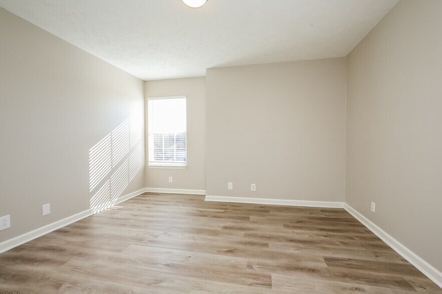 Building Photo - 1111 Nahanee Ct